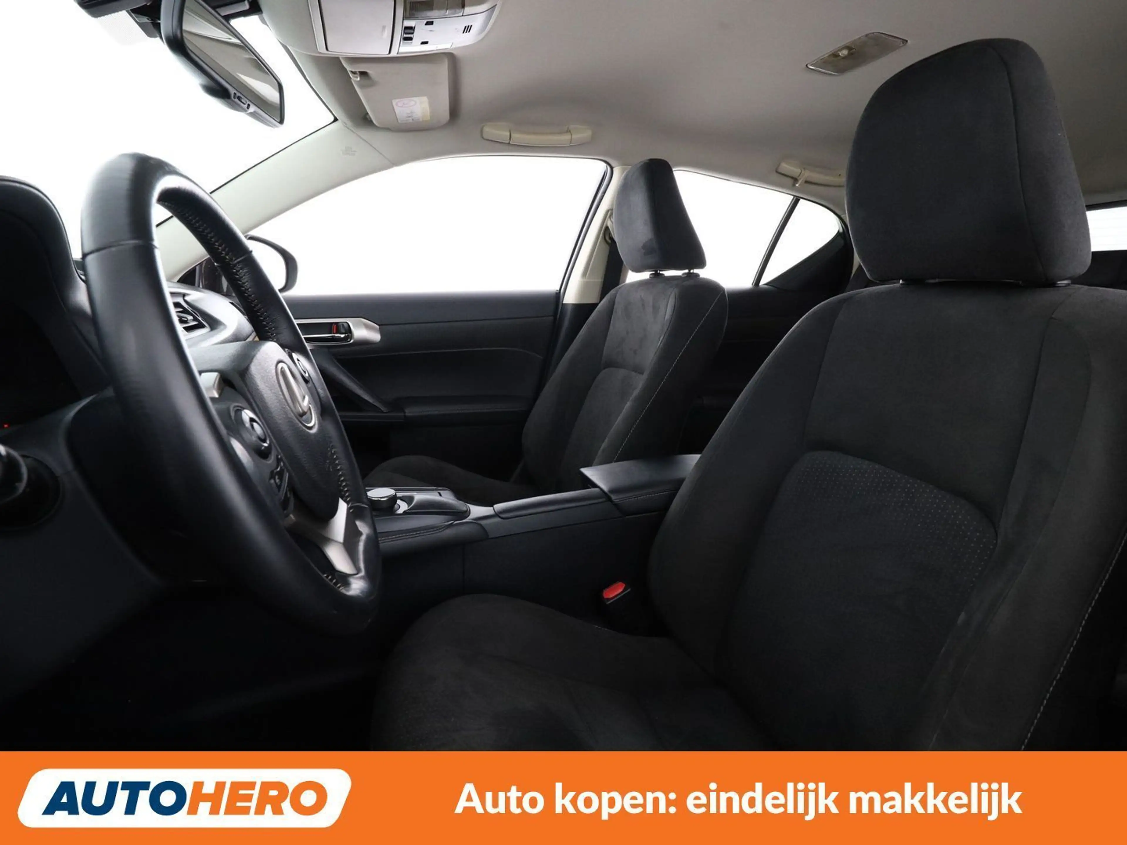 Lexus CT 200h CT 200h Anniversary — photo 10