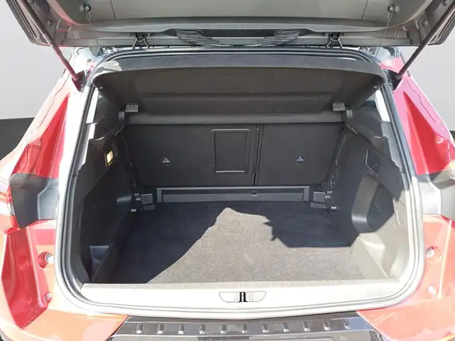 Opel Grandland view 7