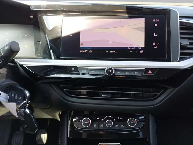 Opel Grandland view 12