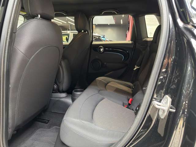 MINI One — photo 16