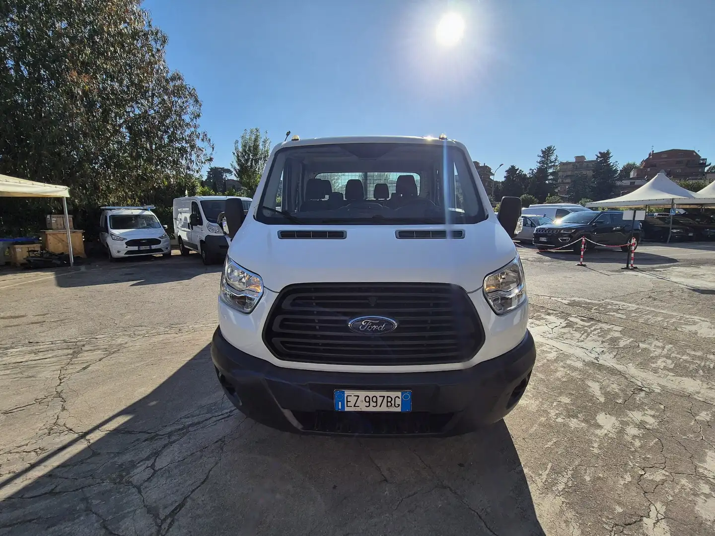 Ford Transit 350 PL-DC-RG RWD 2.2 TDCi 125Cv Weiß - 2