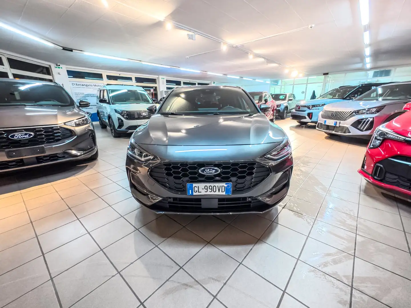 Ford Focus Focus V 2022 1.0 ecoboost h ST-Line Design 125cv Grigio - 2