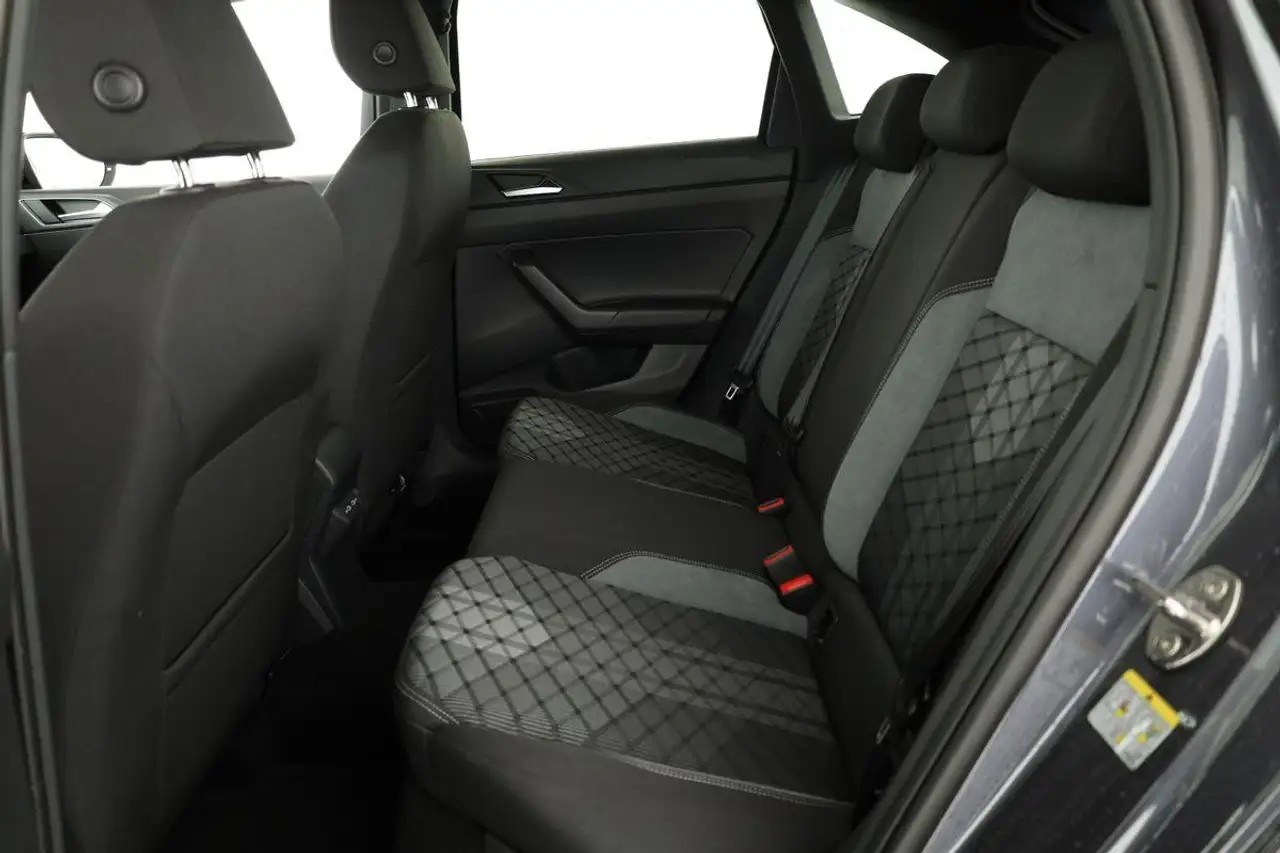 Volkswagen Taigo 1.5 TSI DSG R-Line, Navi, AHK, Matrix, Kamera, ACC 12