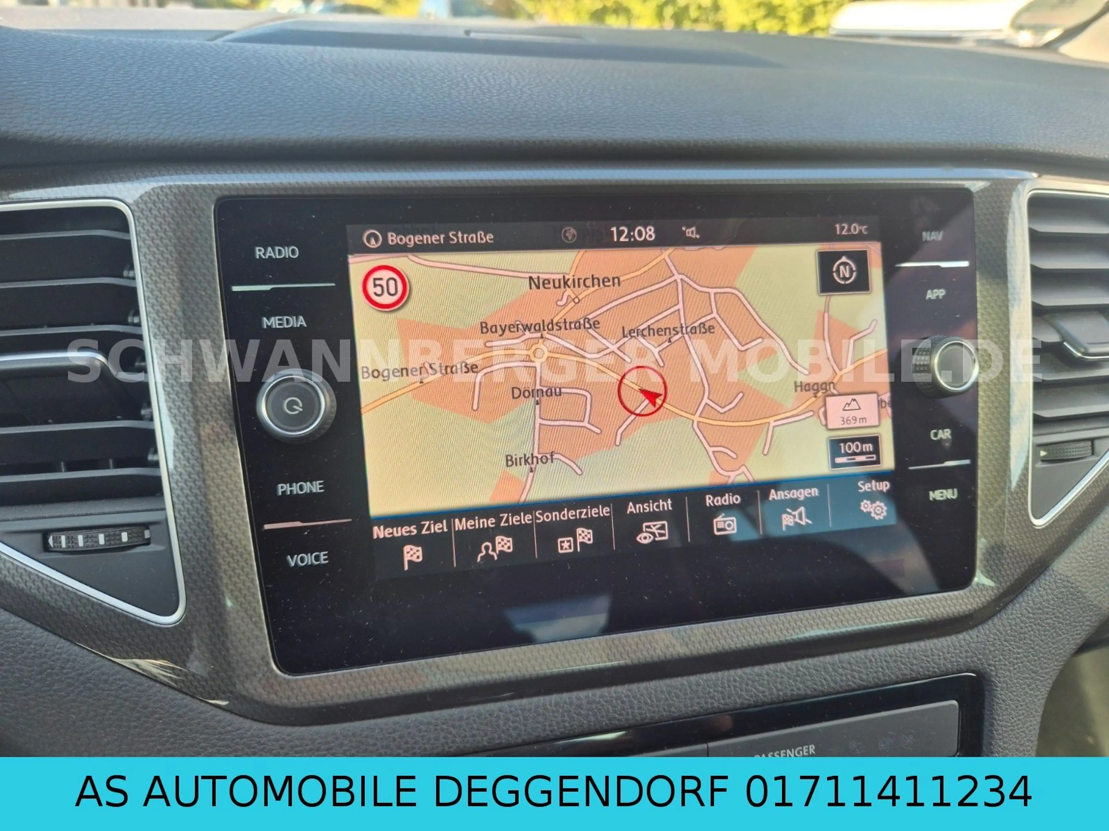 Volkswagen Golf Sportsvan VII Join-LED-NAVI-PANO-AHK-ACC- — photo 15