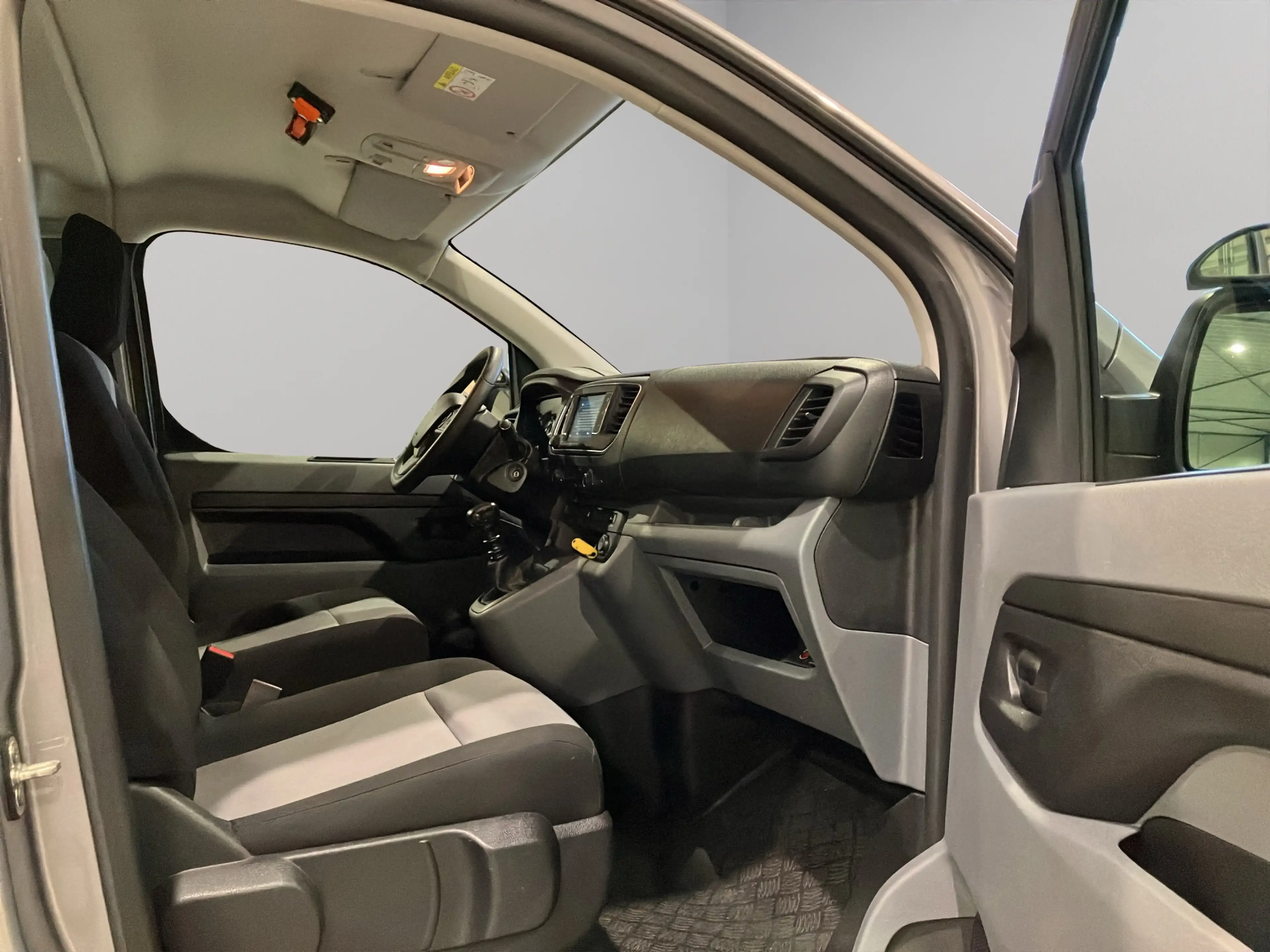 Peugeot Traveller 1,5HDI 120PK L3 8P 21850€ All-In 12M omniumgar. — photo 10