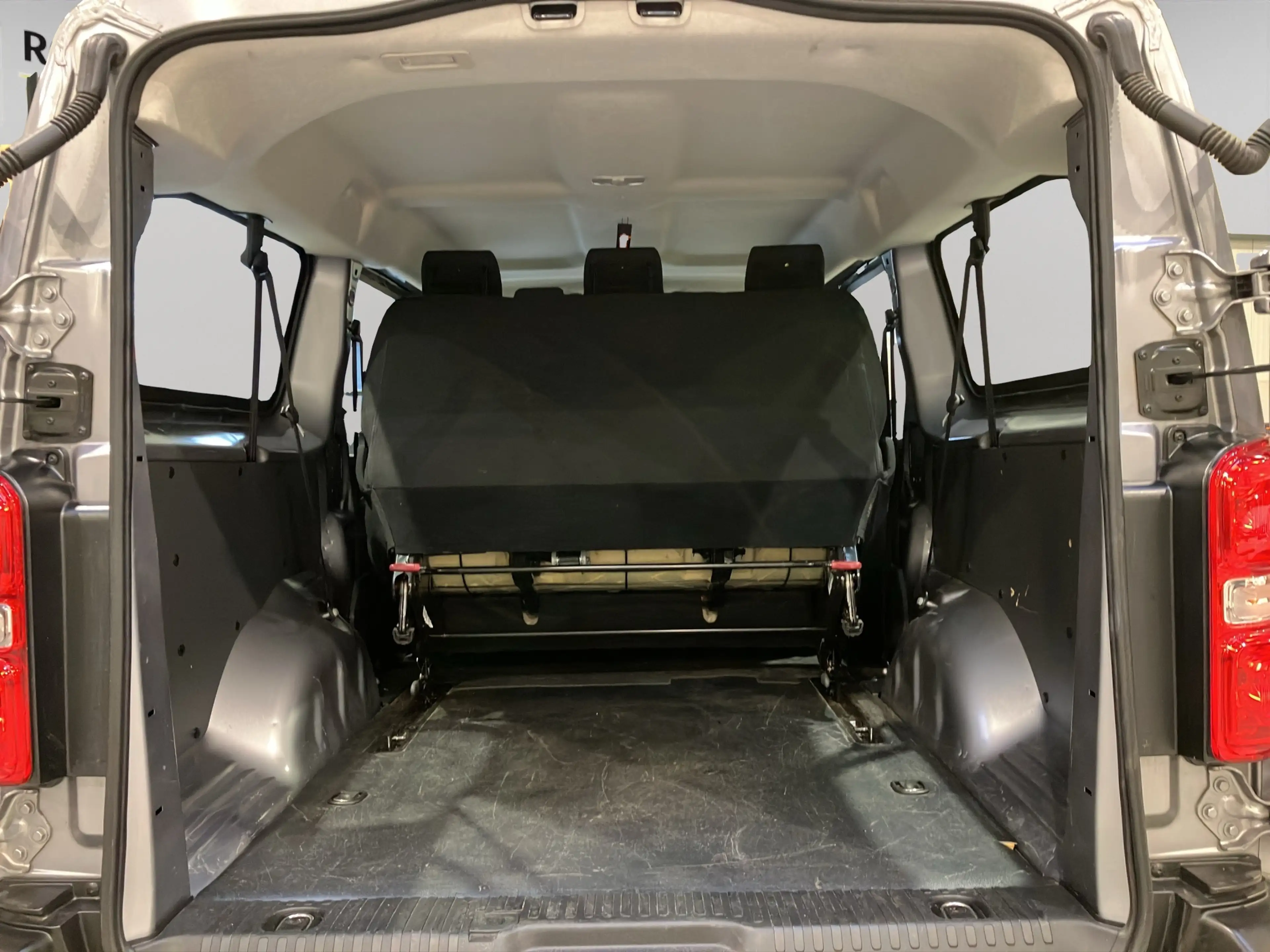 Peugeot Traveller 1,5HDI 120PK L3 8P 21850€ All-In 12M omniumgar. — photo 15
