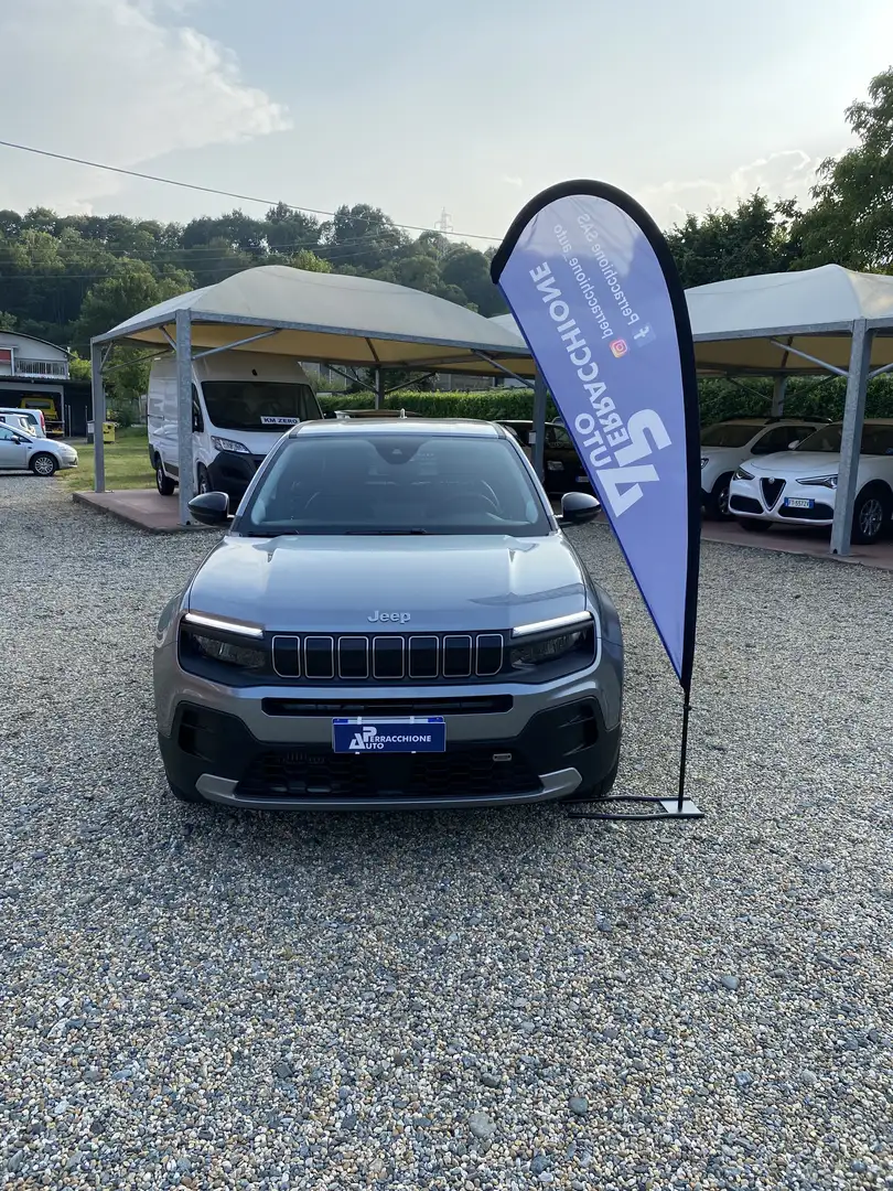 Jeep Avenger Avenger 1.2 turbo Altitude fwd 100cv Gris - 1