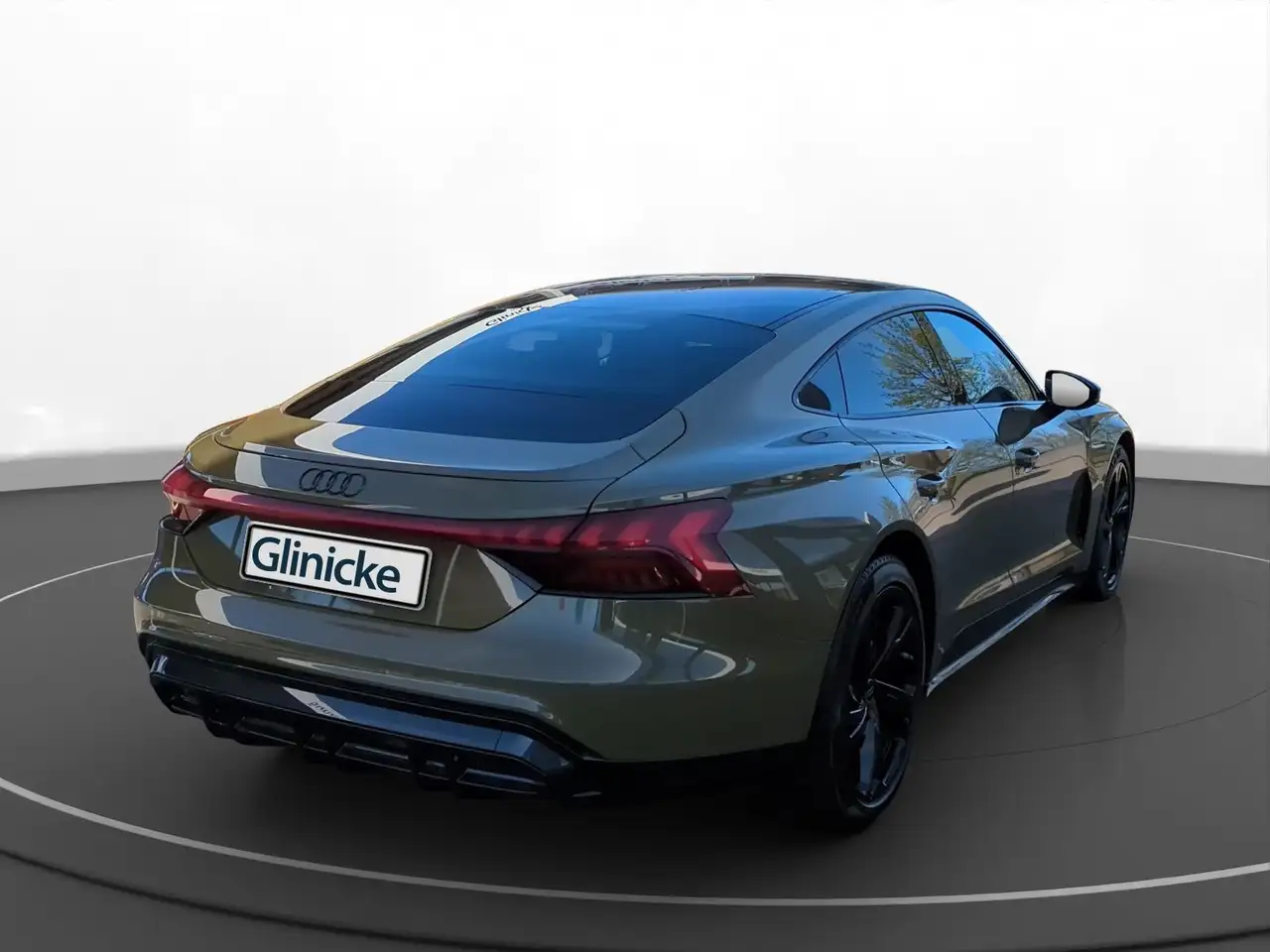 Audi e-tron GT Pano Matrix 10