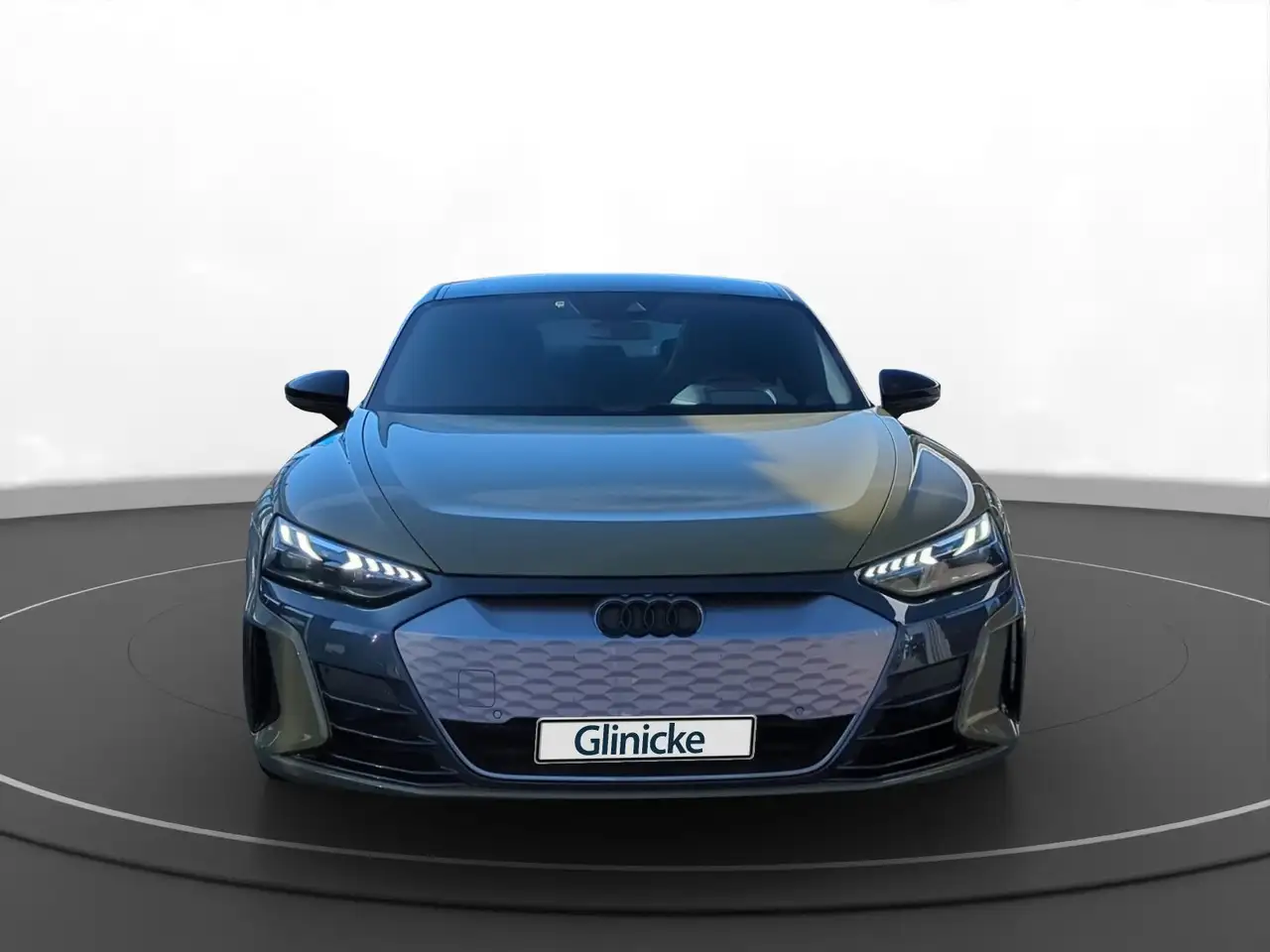 Audi e-tron GT Pano Matrix 15