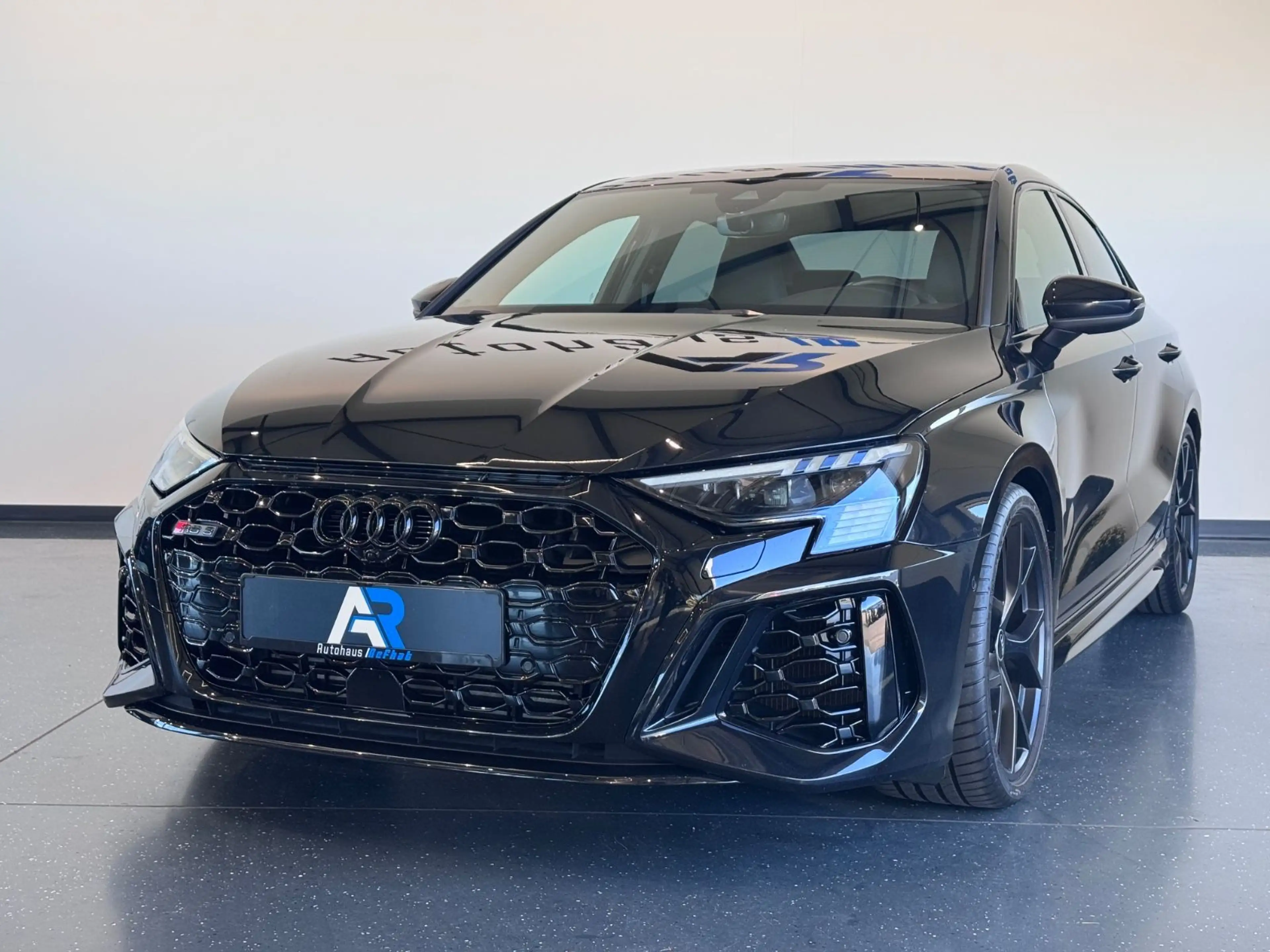 Audi RS3 Lim. 2.5 TFSI quattro*PERFORMAN*ACC*VIRTUAL* — photo 3