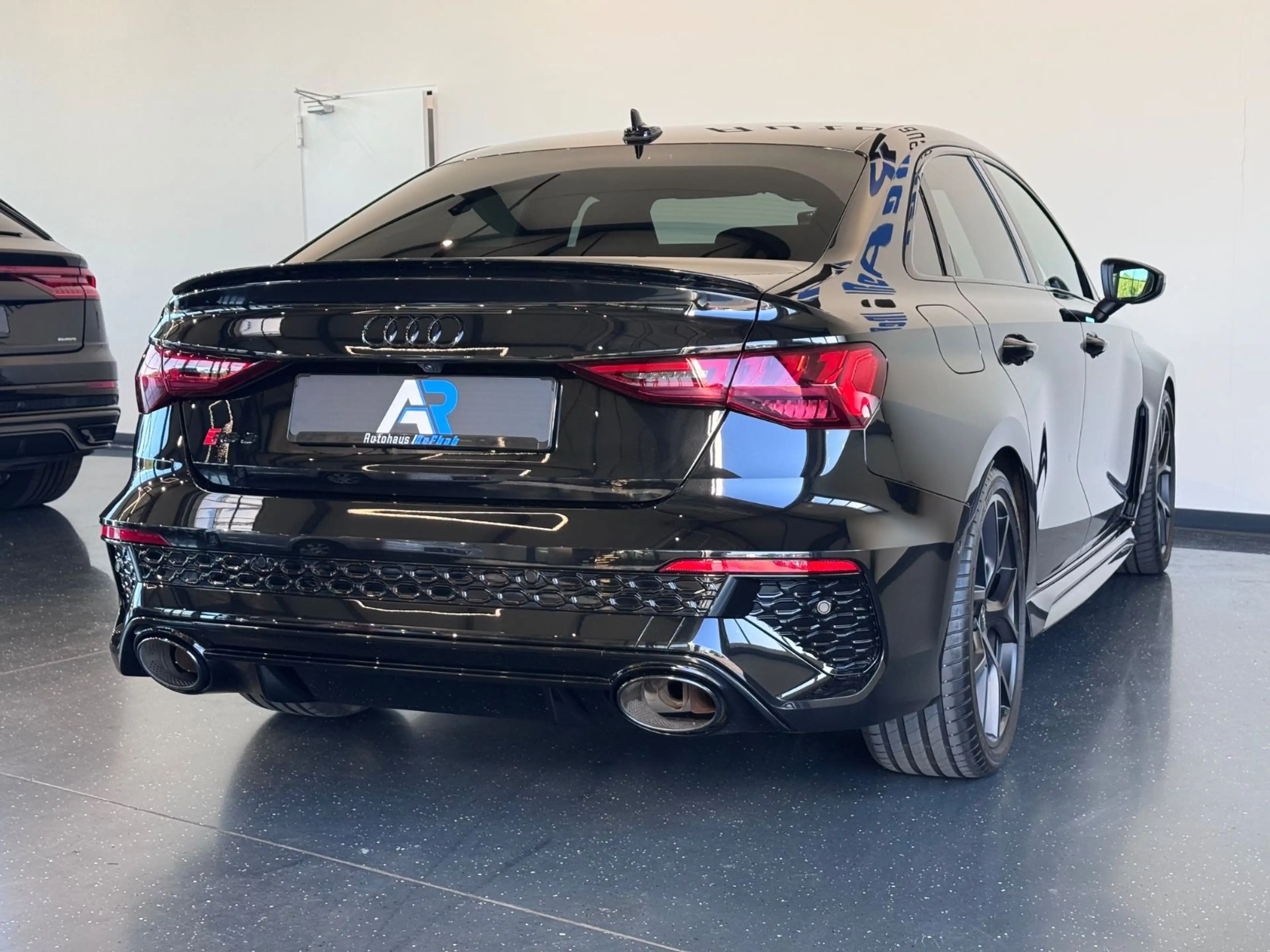 Audi RS3 Lim. 2.5 TFSI quattro*PERFORMAN*ACC*VIRTUAL* — photo 7