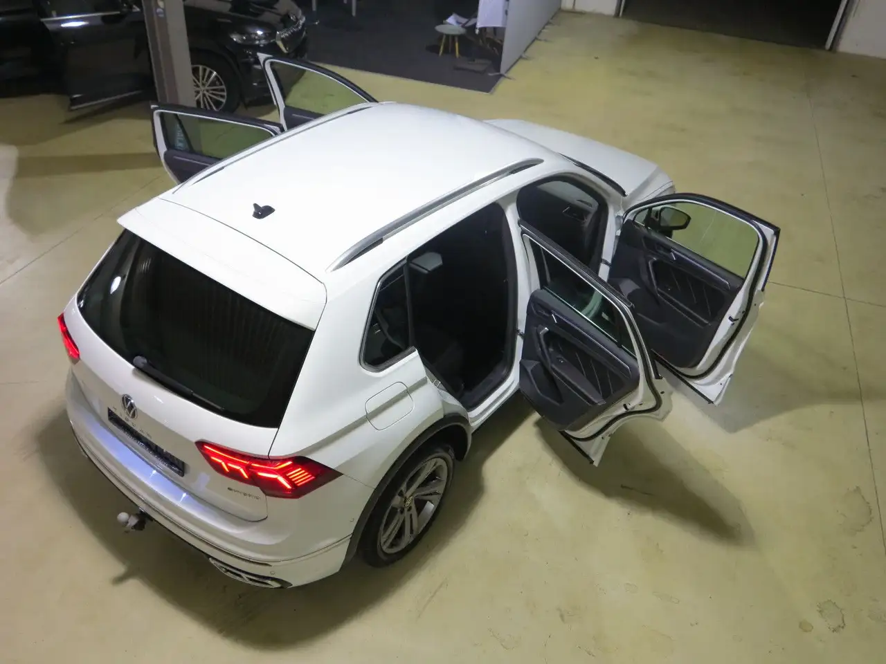 Volkswagen Tiguan 1.4 eHybrid OPF DSG R-Line AHK Navi ACC, миниатюра 15