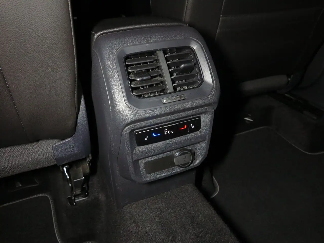 Volkswagen Tiguan 1.4 eHybrid OPF DSG R-Line AHK Navi ACC, миниатюра 29