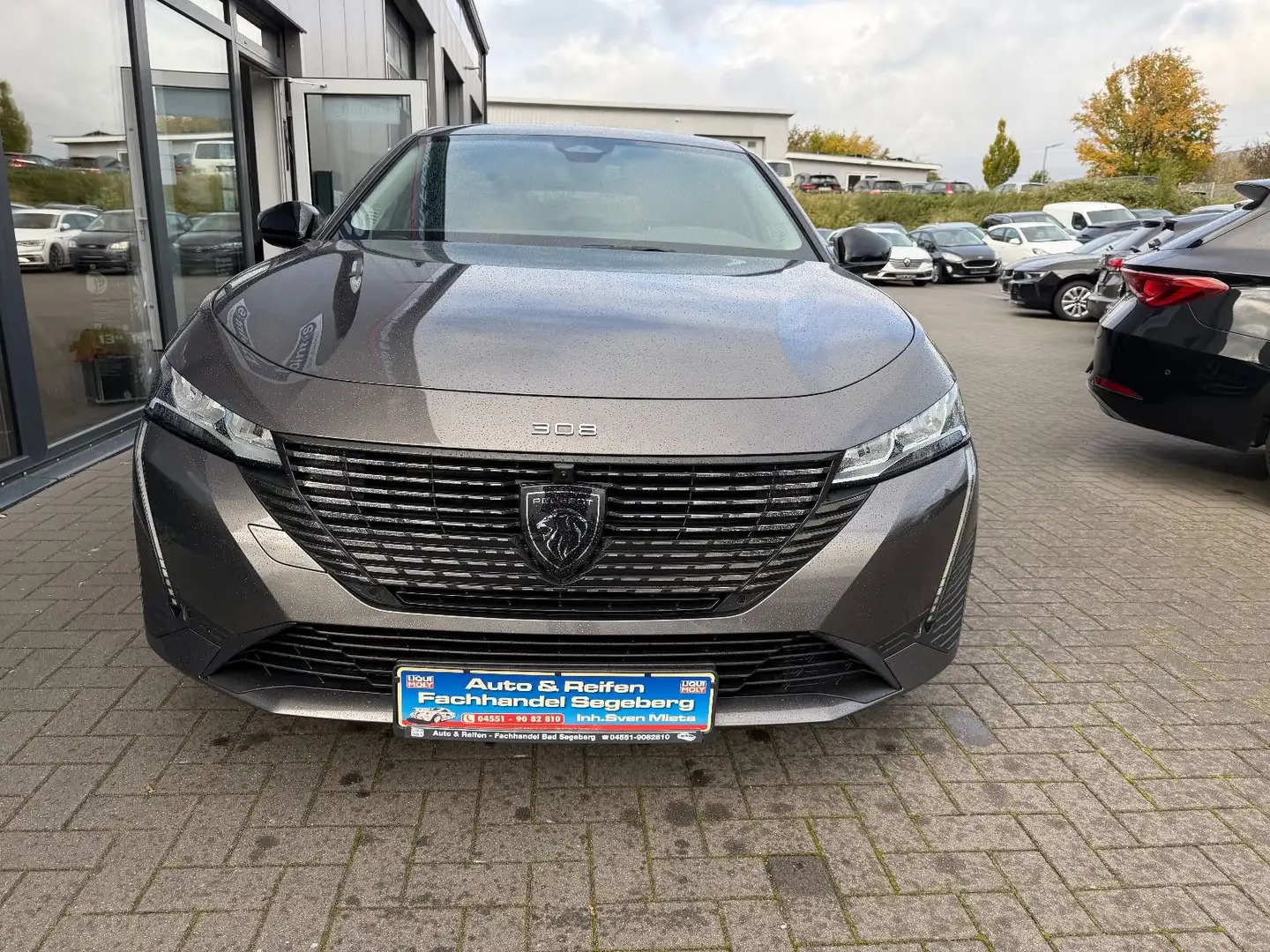 Peugeot 308 SW 1.5HDI Allure Pack*LED*NAVI*KAMERA* Grau - 2