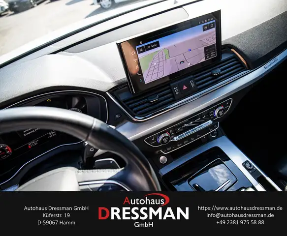 Audi Q5 view 15