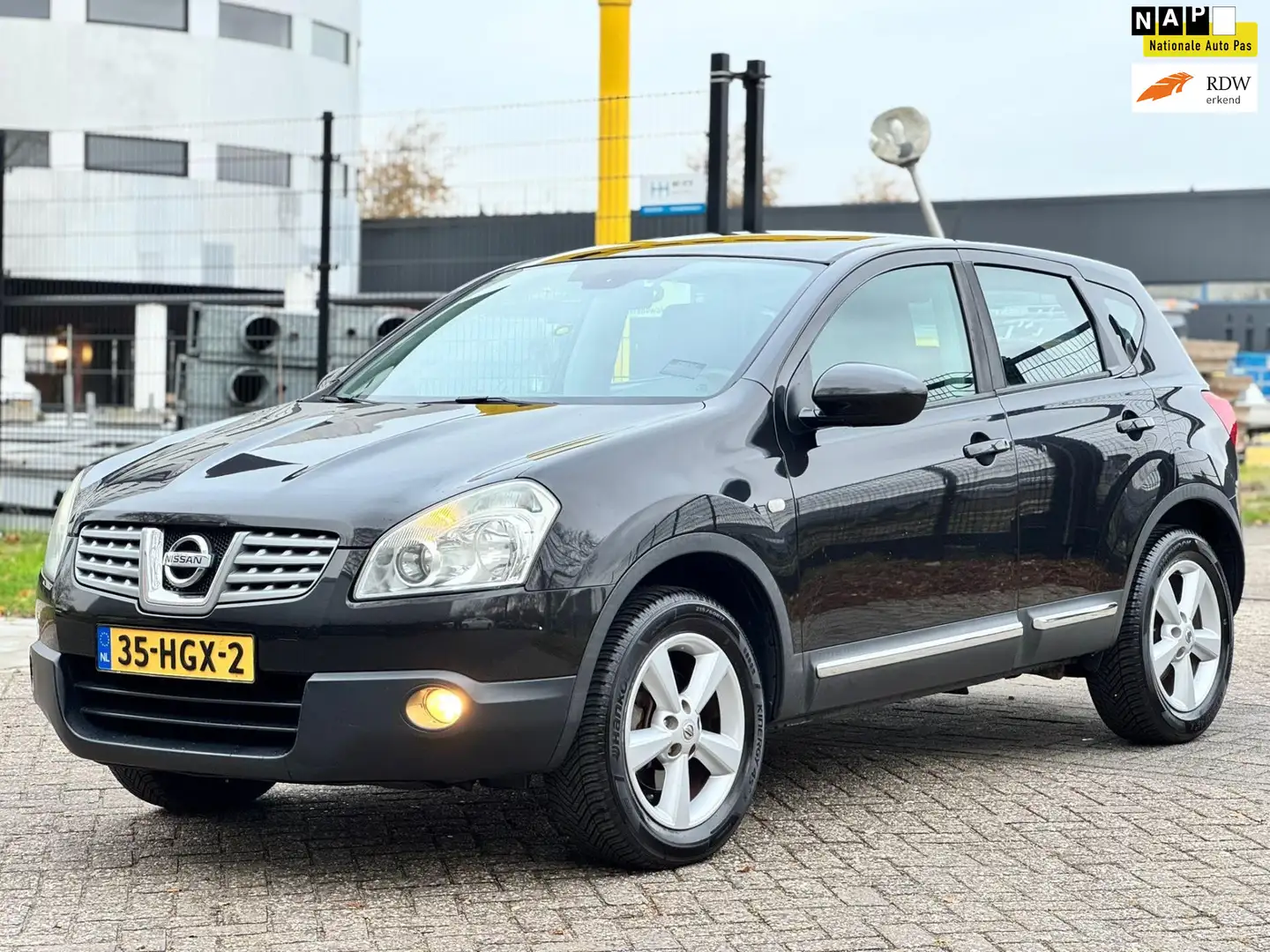Nissan Qashqai 2.0 Acenta|1STE EIG|NL AUTO|PANO|PSENSOR|6BAK|TOPS Schwarz - 1