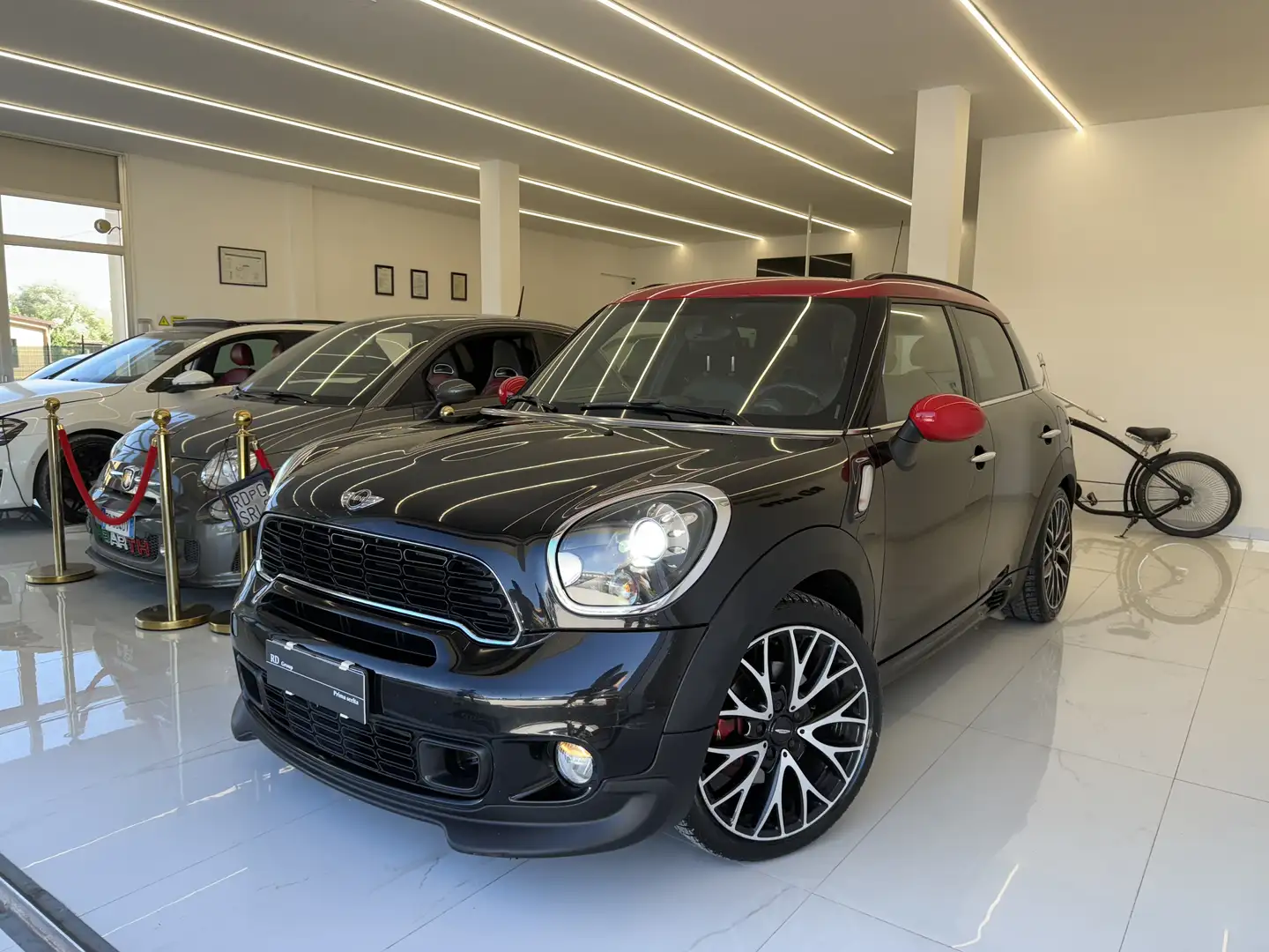 MINI John Cooper Works Countryman 1.6 automatica 218cv Pelle 4x4 Nero - 1
