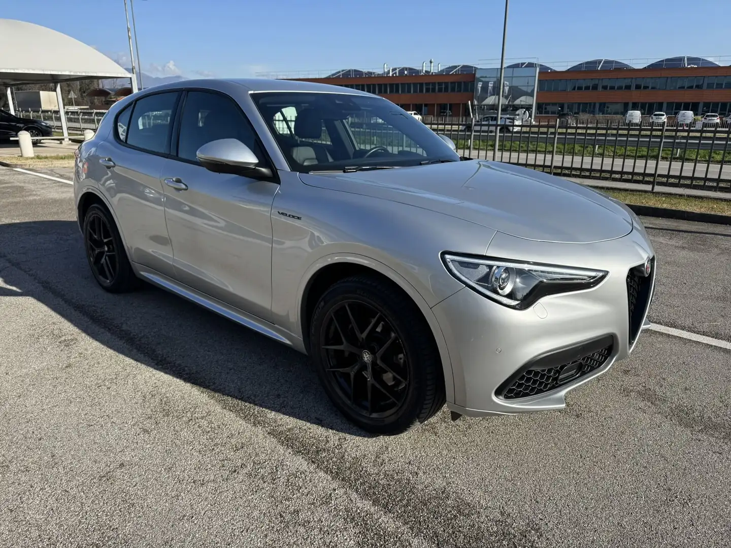 Alfa Romeo Stelvio 2.0 Turbo Benzina 280CV AT8 Q4 Veloce Grigio - 2