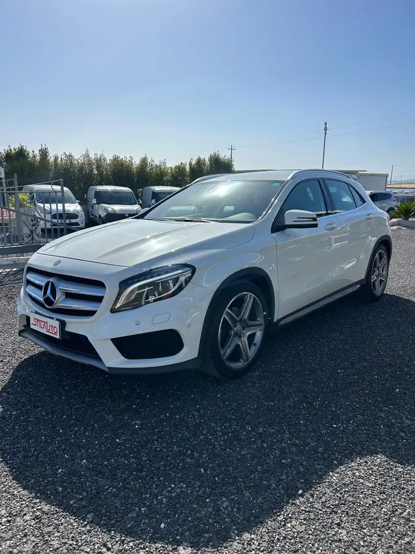 Mercedes-Benz GLA 200 GLA 200 CDI Automatic 4Matic Premium Bianco - 1