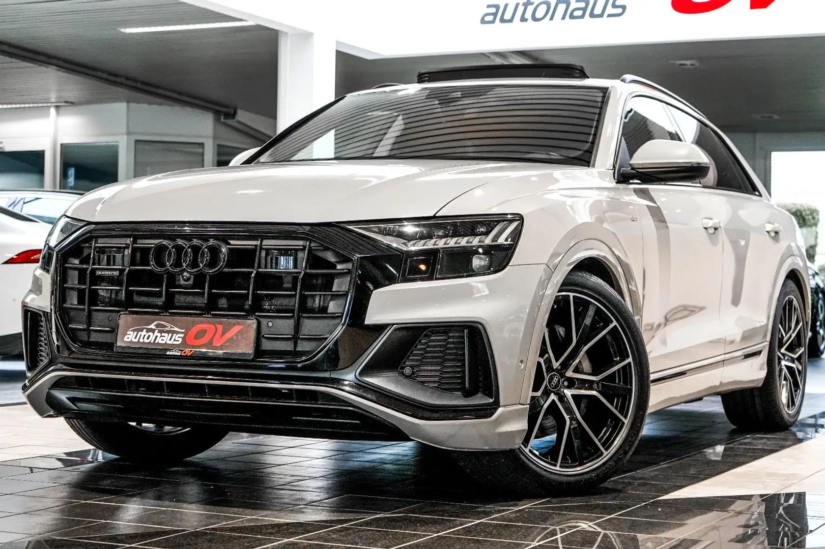 Audi Q8 50 TDI*S Line*Exclusive*ACC*HUD*B&O*Soft*Pano Grau - 1