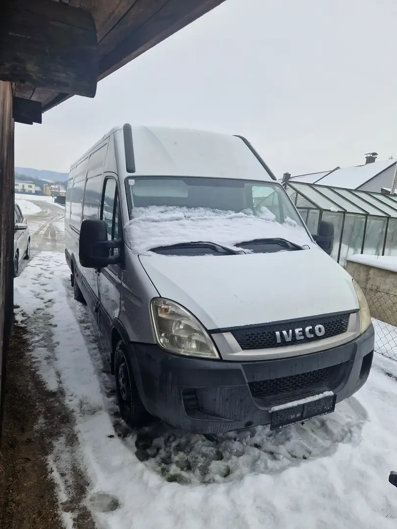 Iveco Daily 35 S 16V - 1