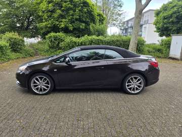 Cascada Diesel 2.0 CDTI Automatik Edition