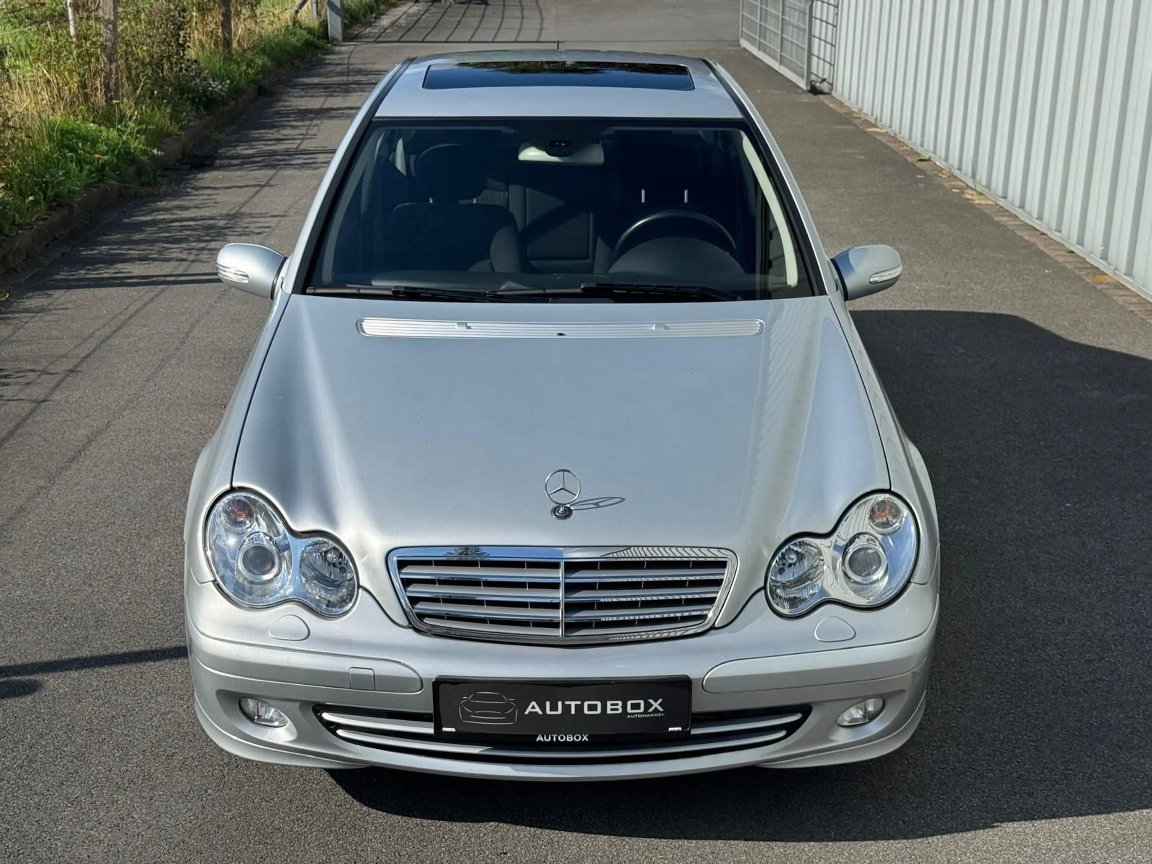 Mercedes-Benz C 180 C Lim. Sport Edition*AUT*LEDER*39 TKM* — photo 3