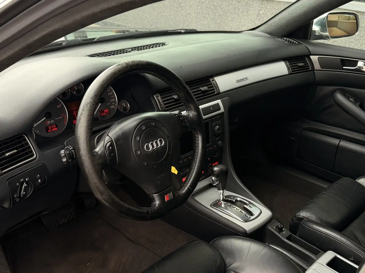 Audi A6 Avant 4.2 V8 quattro S6 Advance | LEES TEKST! | Le, foto 2