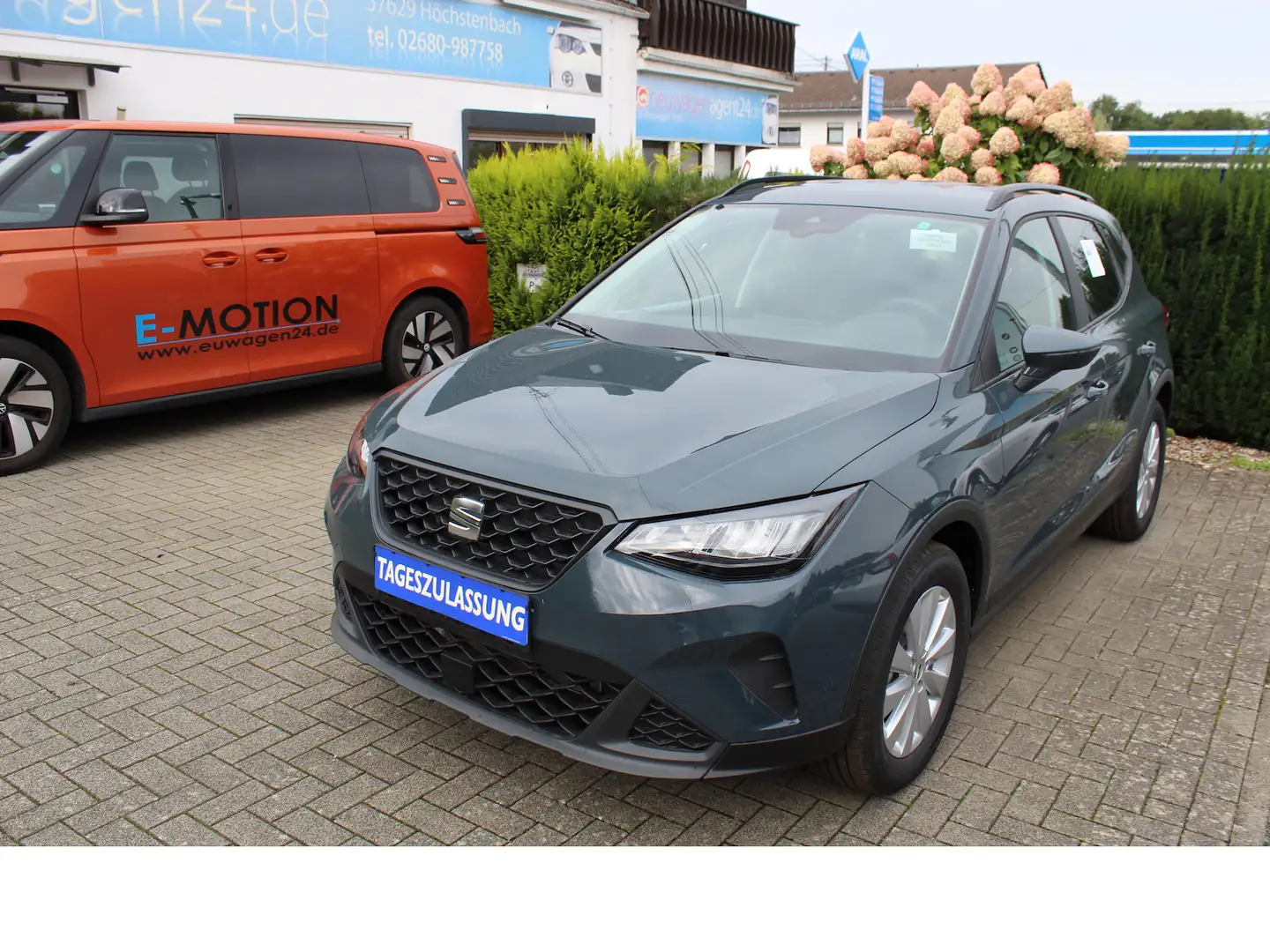 SEAT Arona 1,0 TSI Style Vamos/LED/SHZ/PDZ Grau - 2