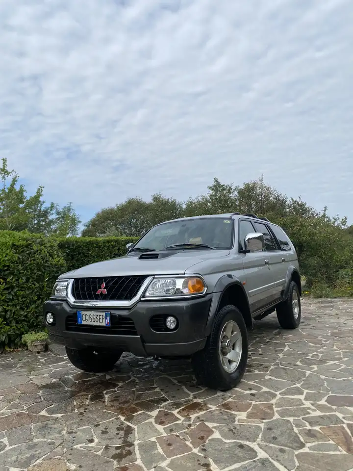 Mitsubishi Pajero Sport