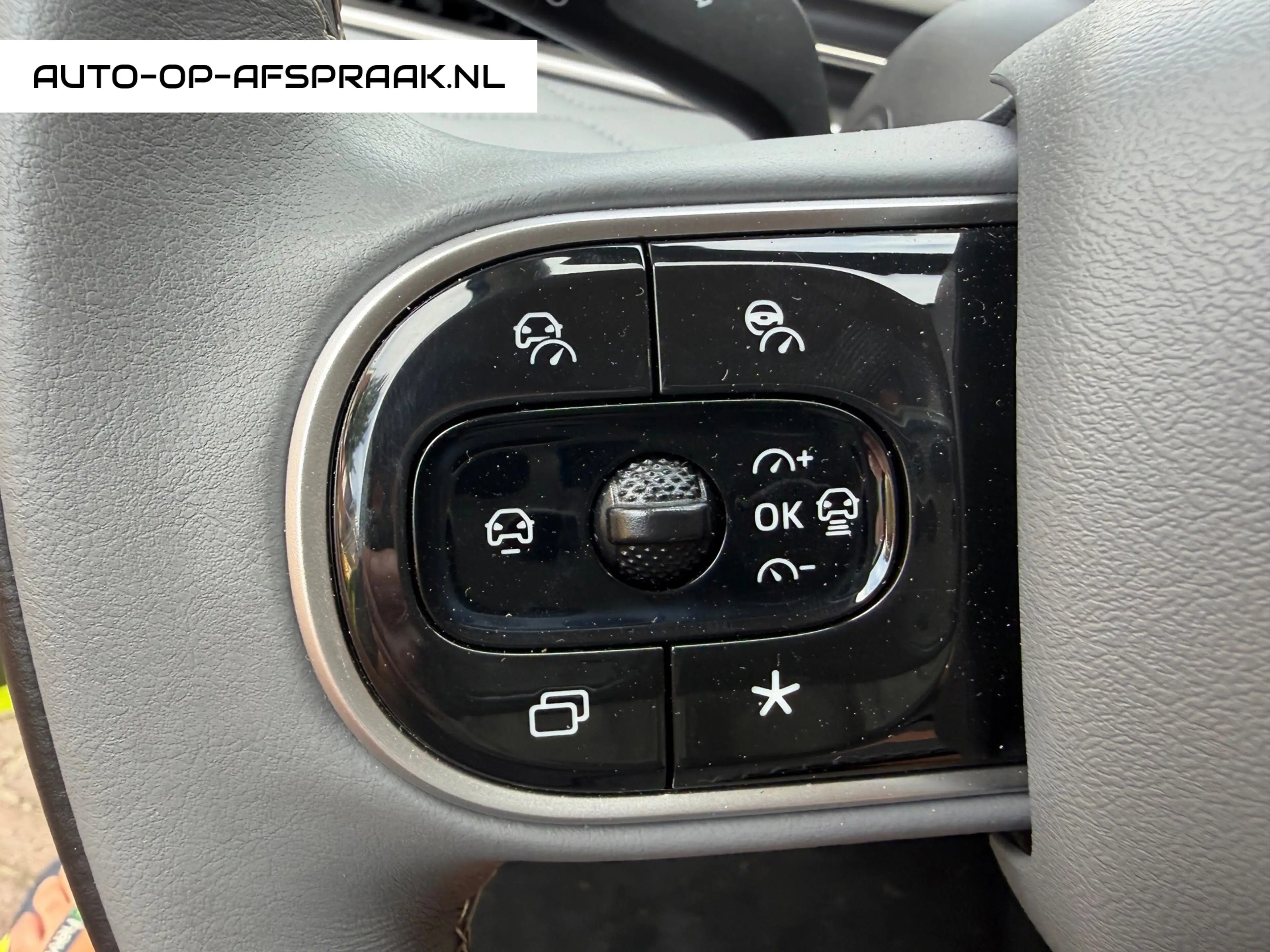 Dongfeng Box Launch Edition 42 kWh Leer Navi Clima Camera — photo 13