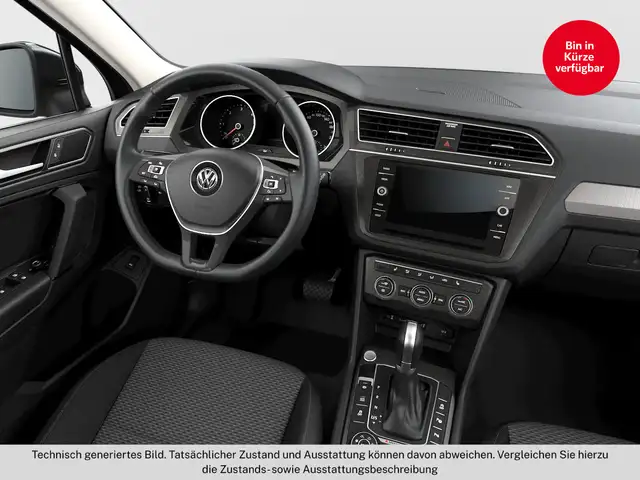 Volkswagen Tiguan Allspace view 6