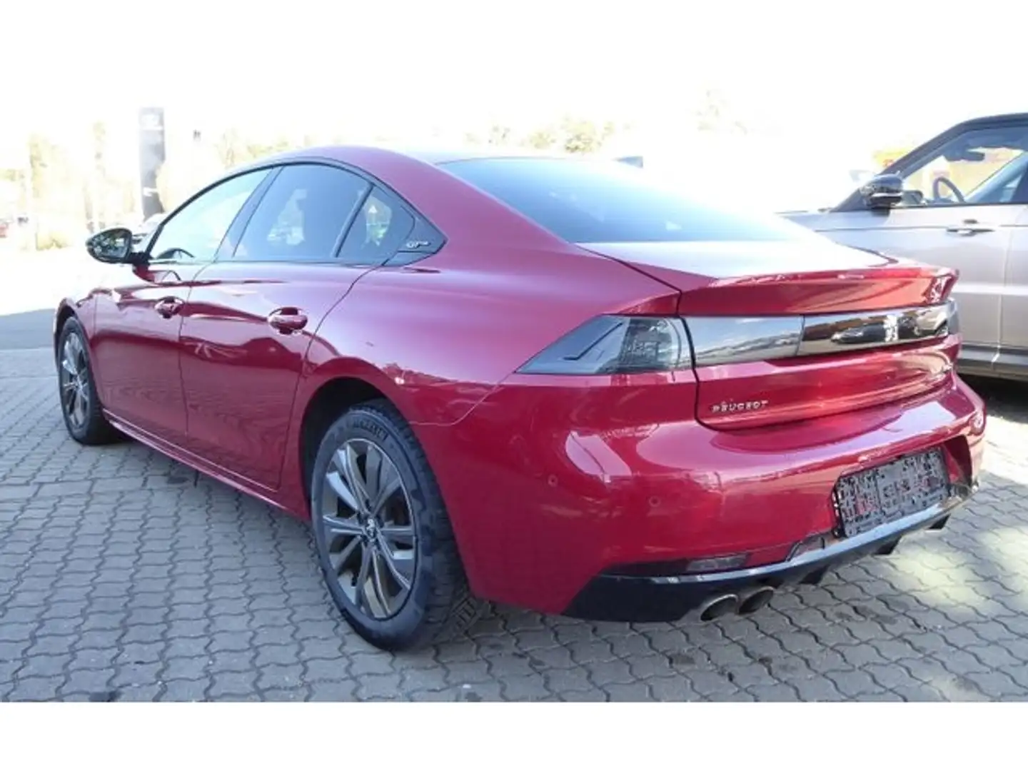 Peugeot 508 2.0 BlueHDI GT Navi PDC Kamera LED Czerwony - 2