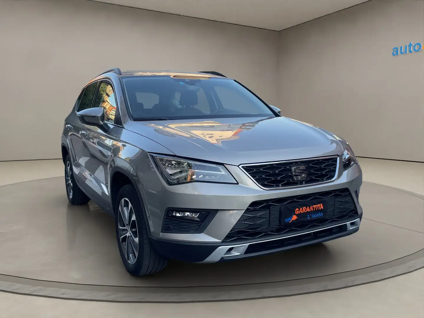 SEAT Ateca 150€ al mese - AUTOMATICO - UNICO PROPRIETARIO Beige - 1