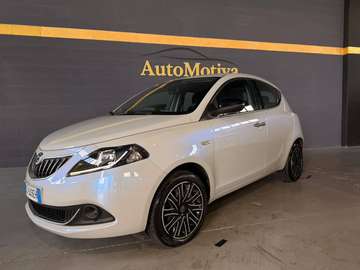 Ypsilon III 1.0 firefly hybrid Gold Pearl grey
