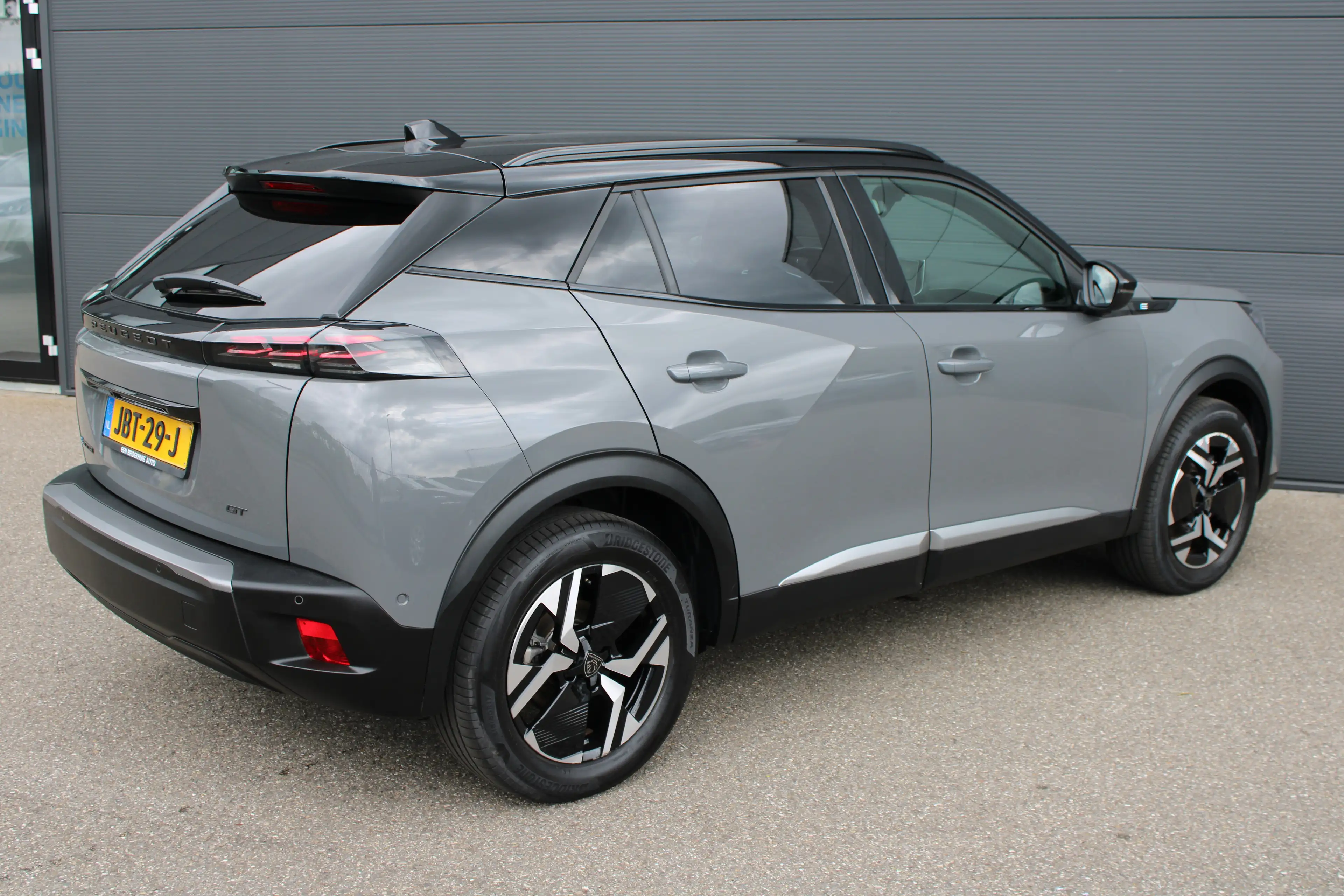 Peugeot e-2008 EV GT Avantage 54 kWh | SOH 98% | 12.500km | NL au — photo 9