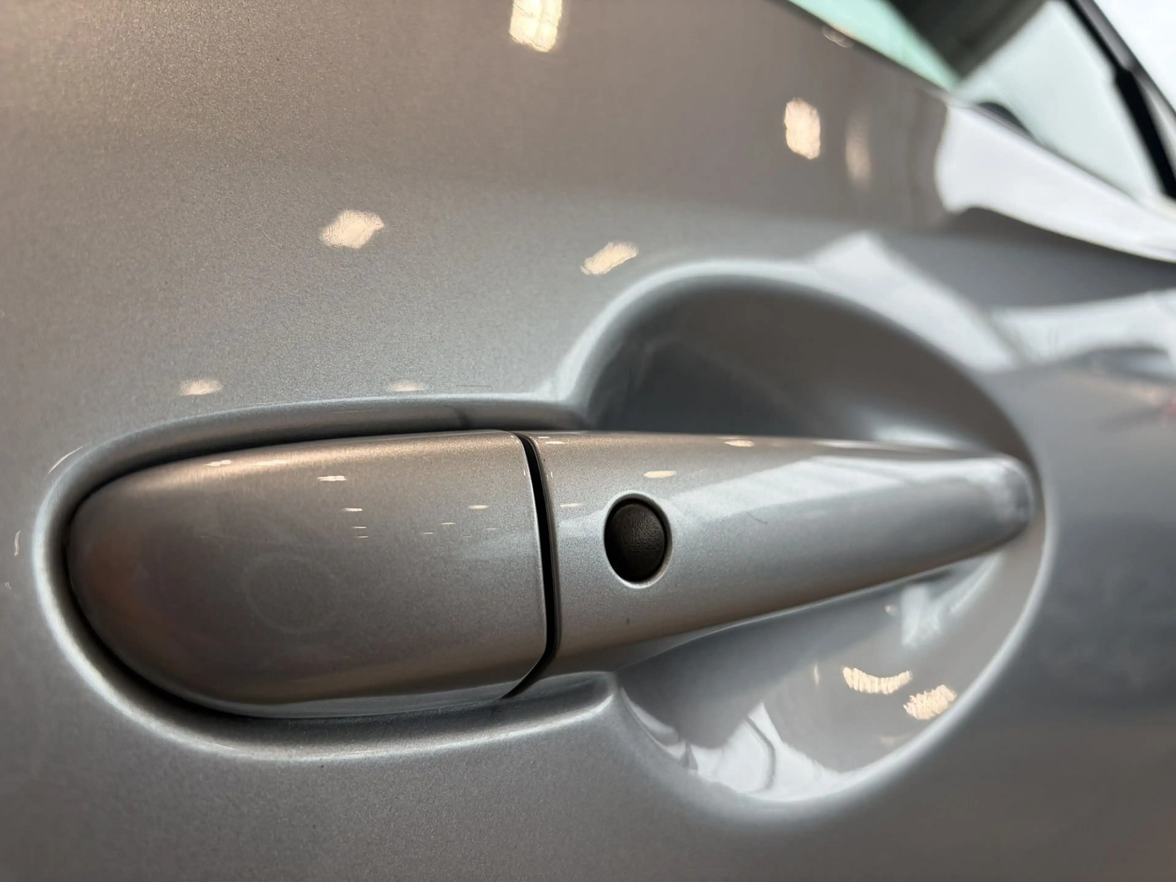 Mazda 3 Automaat / Apple Carplay - Android Auto / Camera / Zetel & Stuurverwarming / — photo 4