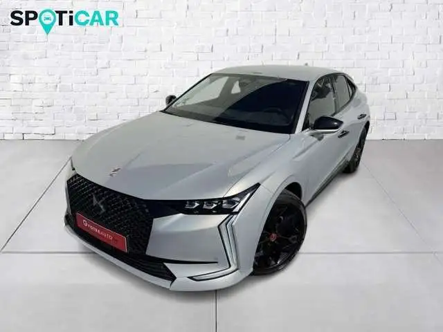 DS Automobiles DS 4
