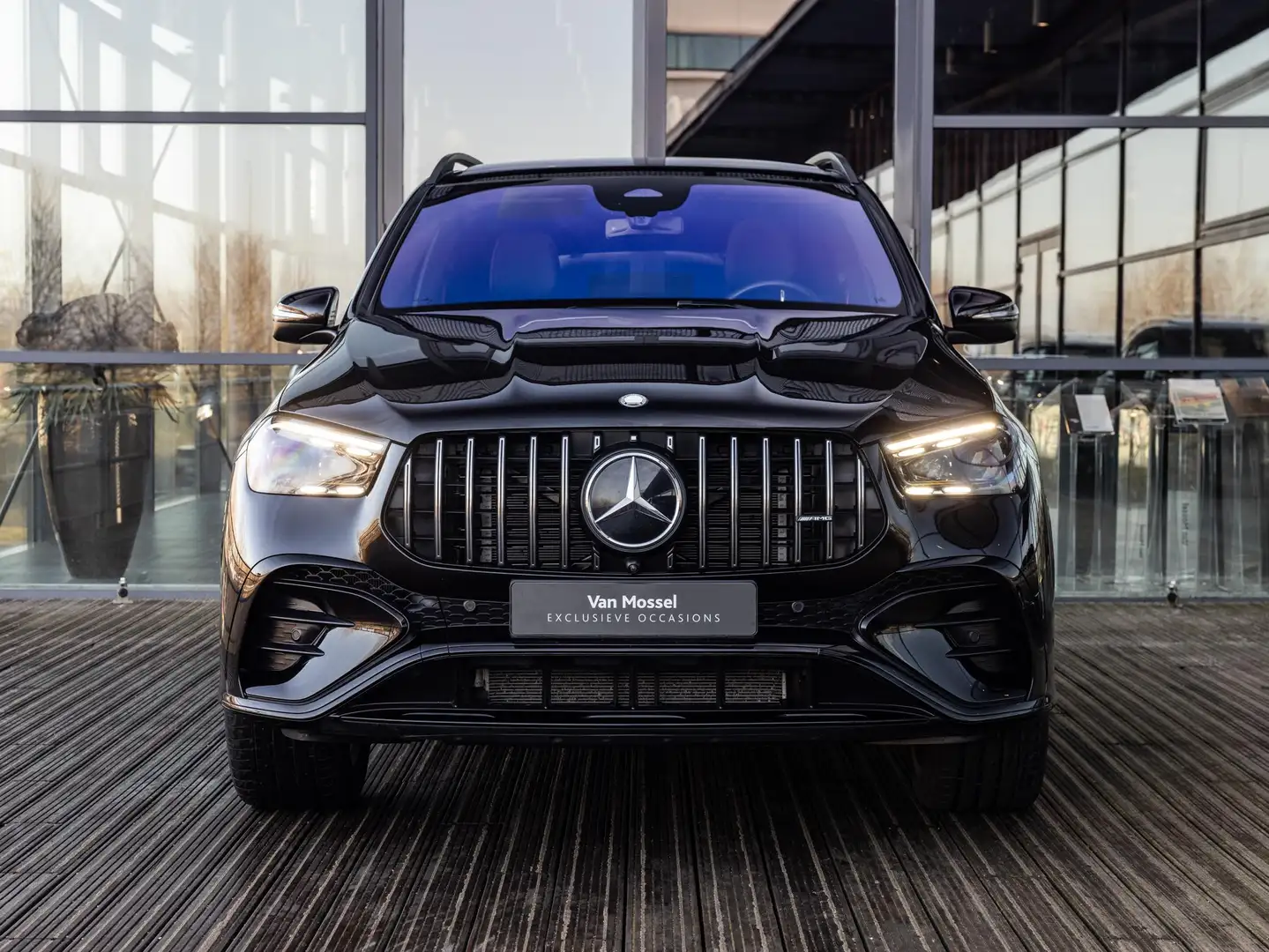 Mercedes-Benz GLE 53 AMG Hybrid 4MATIC+ Night Edition Premium Plus | AIRMAT Noir - 2