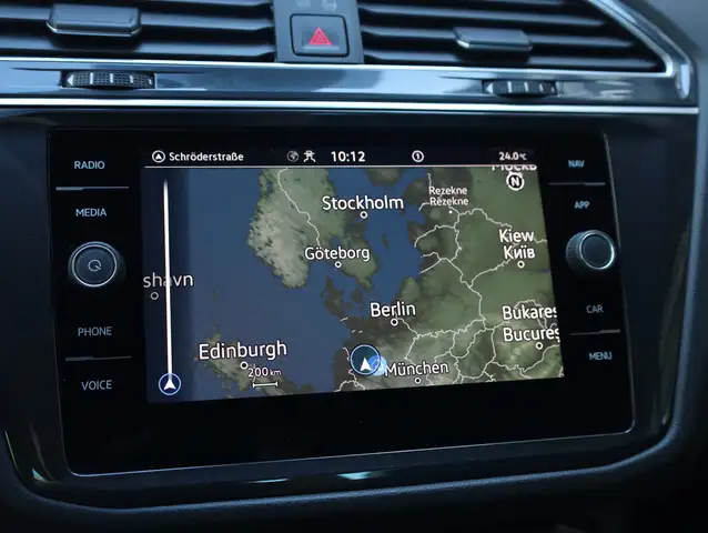 Volkswagen Tiguan view 21