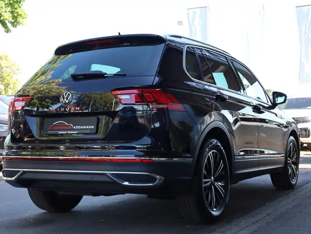 Volkswagen Tiguan view 11
