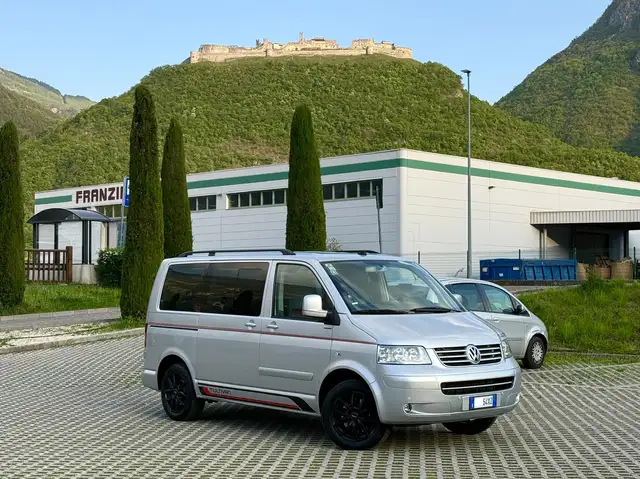 Volkswagen T5 Multivan 2.5 tdi Highline 4motion 174cv dpf E4