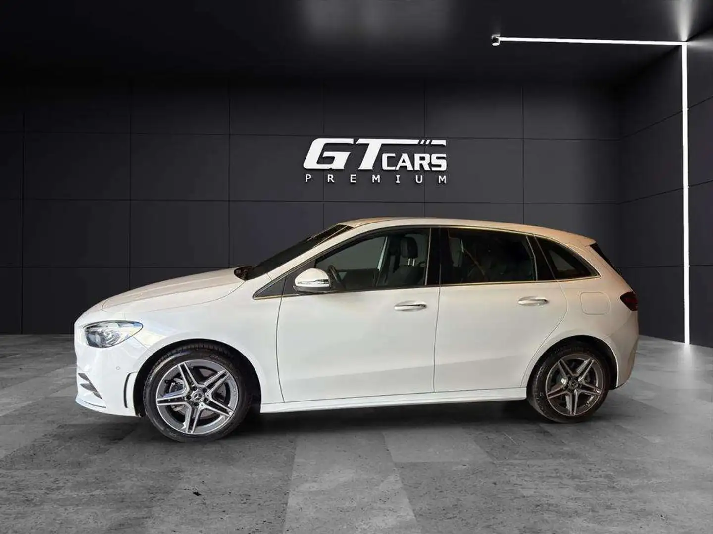 Mercedes-Benz B 250 250e AMG Alb - 2