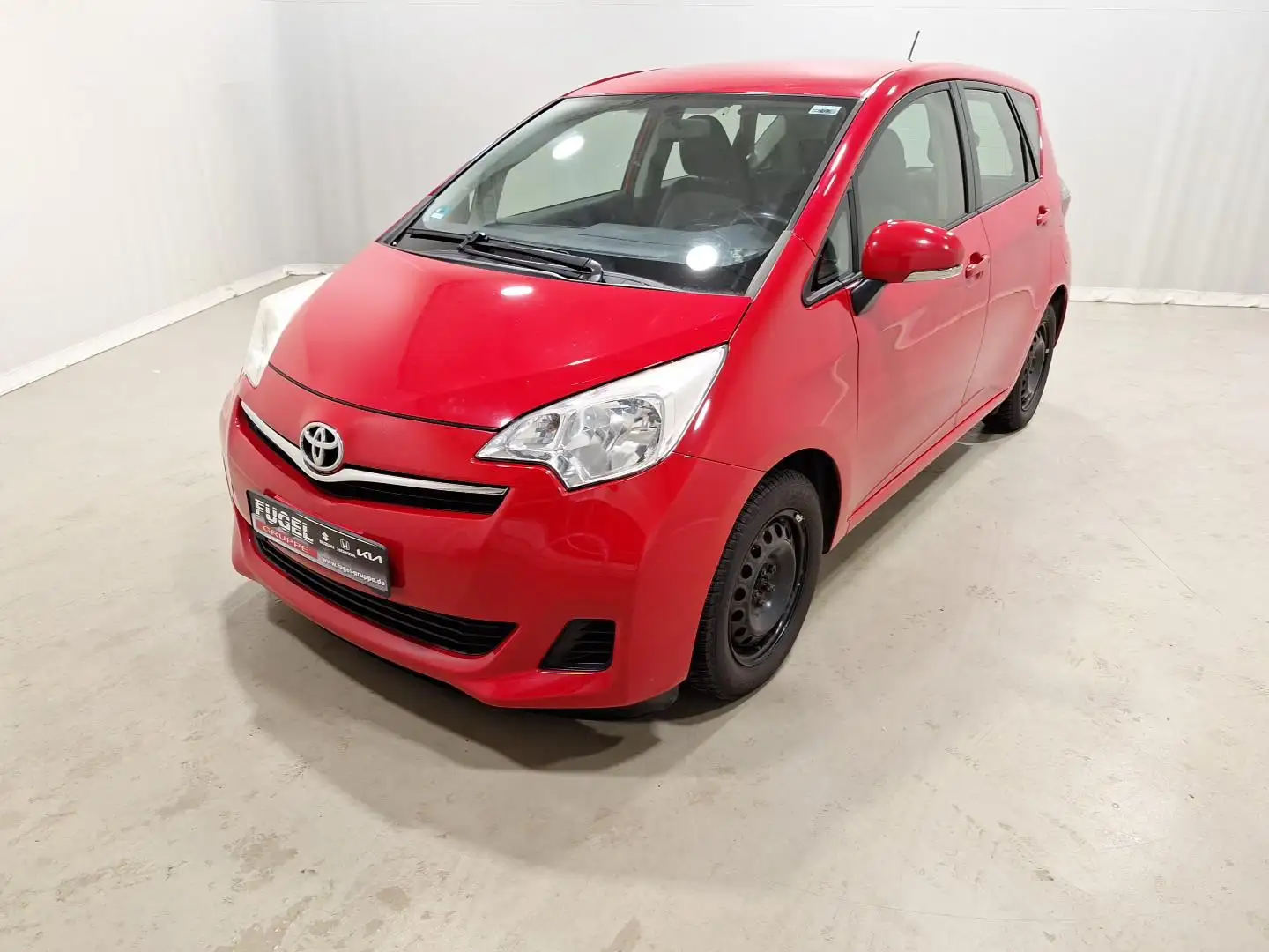 Toyota Verso-S 1.3 Life PDC|AHK abn.|Klima Roşu - 2
