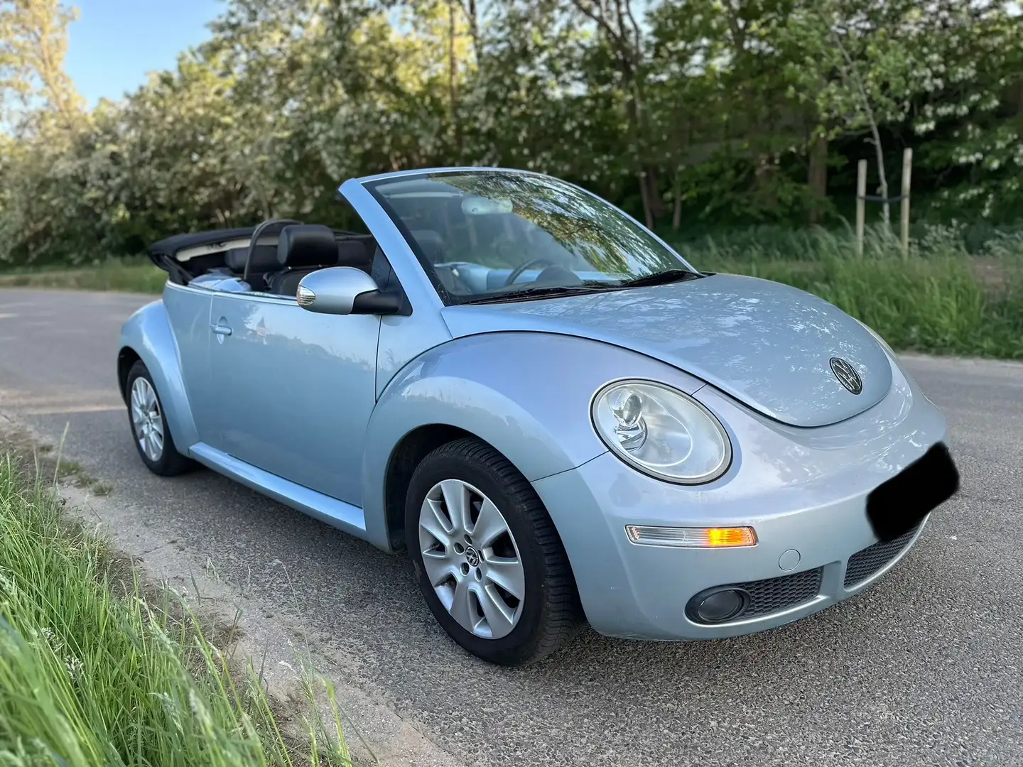 Volkswagen Beetle Cabriolet - 1