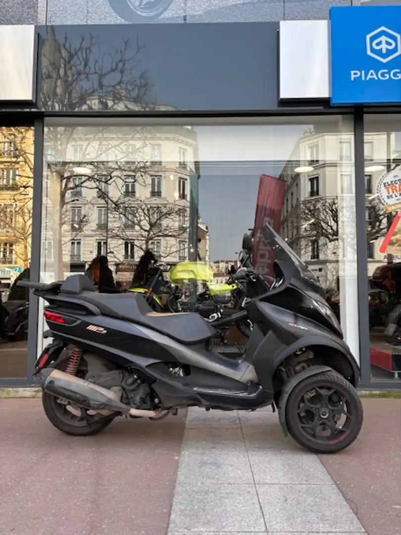 Piaggio MP3 500 Negro - 1