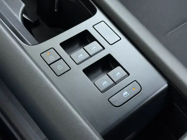 Hyundai Ioniq 6 view 23