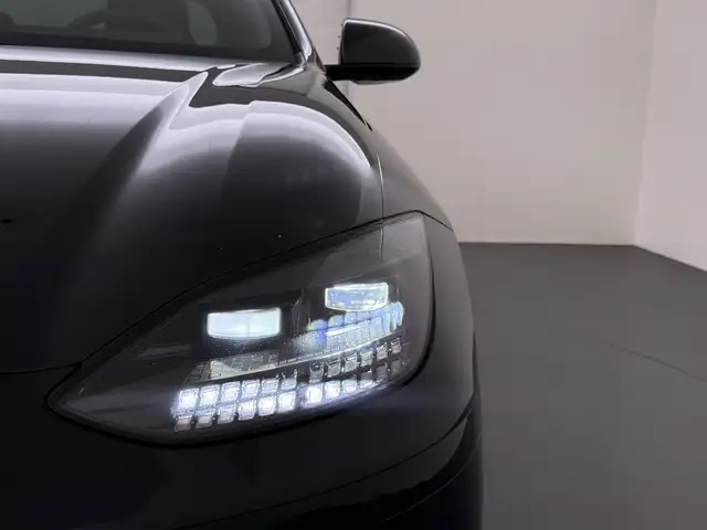 Hyundai Ioniq 6 view 28