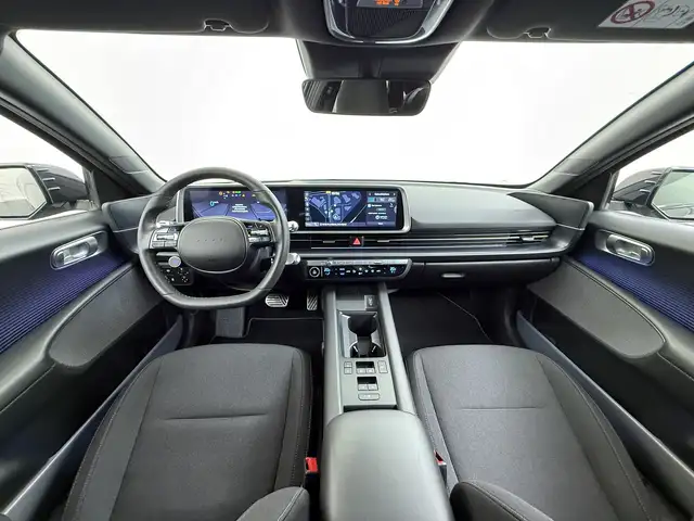 Hyundai Ioniq 6 view 3