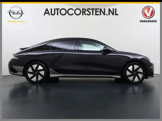 Hyundai Ioniq 6 view 4